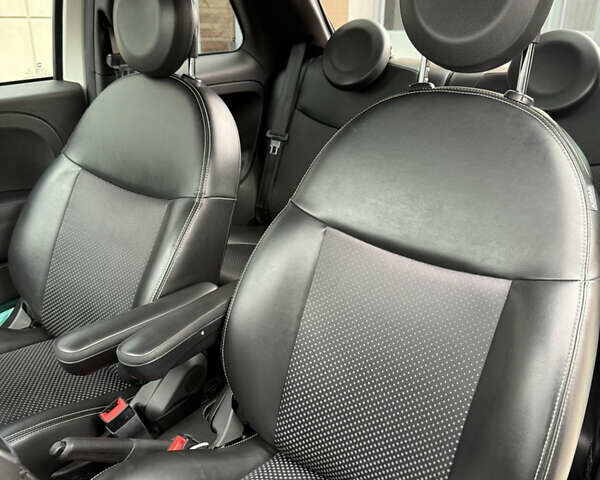 Белый Фиат 500e, объемом двигателя 0 л и пробегом 84 тыс. км за 7390 $, фото 11 на Automoto.ua