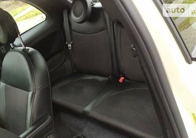 Белый Фиат 500e, объемом двигателя 0 л и пробегом 99 тыс. км за 11200 $, фото 26 на Automoto.ua