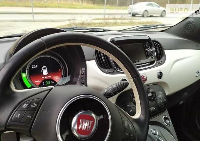 Белый Фиат 500e, объемом двигателя 0 л и пробегом 99 тыс. км за 11200 $, фото 19 на Automoto.ua