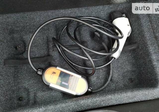 Белый Фиат 500e, объемом двигателя 0 л и пробегом 99 тыс. км за 11200 $, фото 17 на Automoto.ua