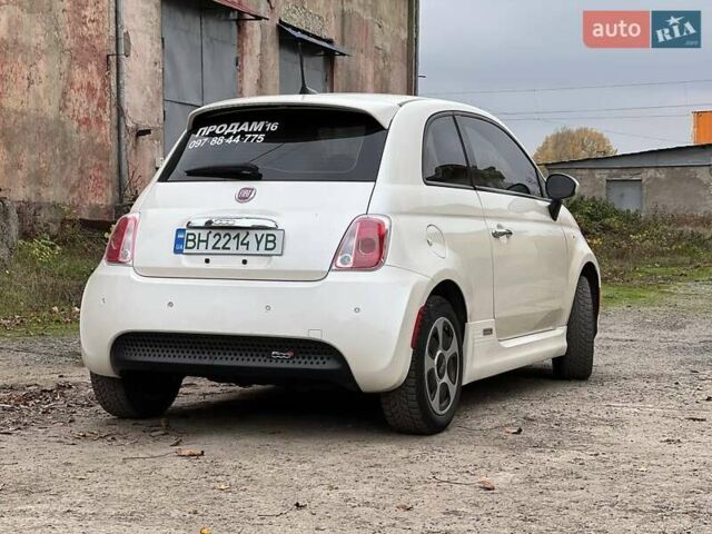 Белый Фиат 500e, объемом двигателя 0 л и пробегом 123 тыс. км за 7300 $, фото 9 на Automoto.ua
