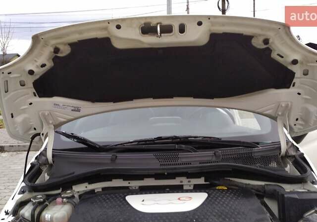 Белый Фиат 500e, объемом двигателя 0 л и пробегом 102 тыс. км за 11000 $, фото 29 на Automoto.ua