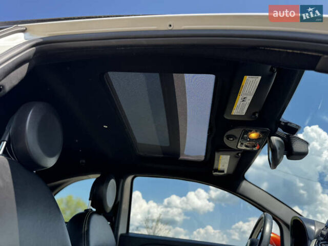 Белый Фиат 500e, объемом двигателя 0 л и пробегом 58 тыс. км за 8400 $, фото 40 на Automoto.ua