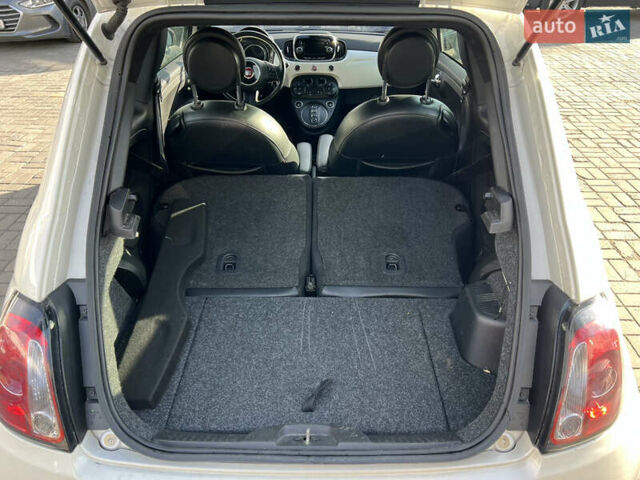 Белый Фиат 500e, объемом двигателя 0 л и пробегом 86 тыс. км за 7999 $, фото 13 на Automoto.ua