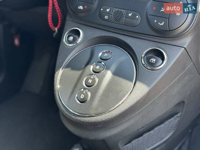 Белый Фиат 500e, объемом двигателя 0 л и пробегом 58 тыс. км за 8400 $, фото 34 на Automoto.ua