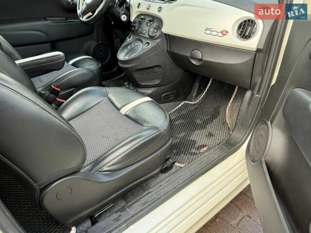 Білий Фіат 500e, об'ємом двигуна 0 л та пробігом 37 тис. км за 8500 $, фото 30 на Automoto.ua