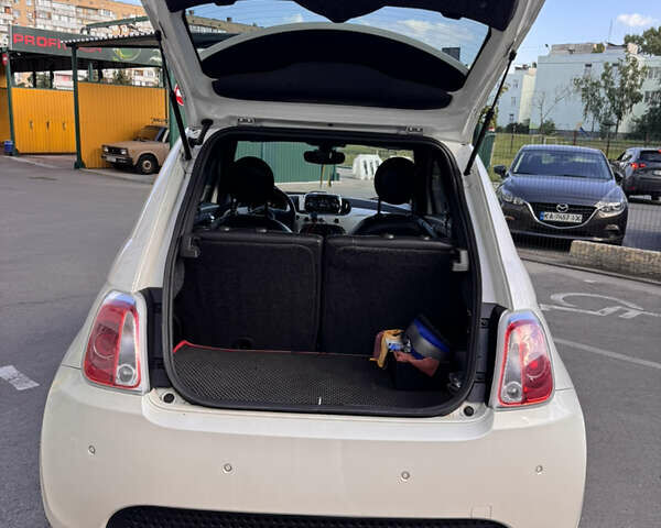 Білий Фіат 500e, об'ємом двигуна 0 л та пробігом 77 тис. км за 8900 $, фото 5 на Automoto.ua