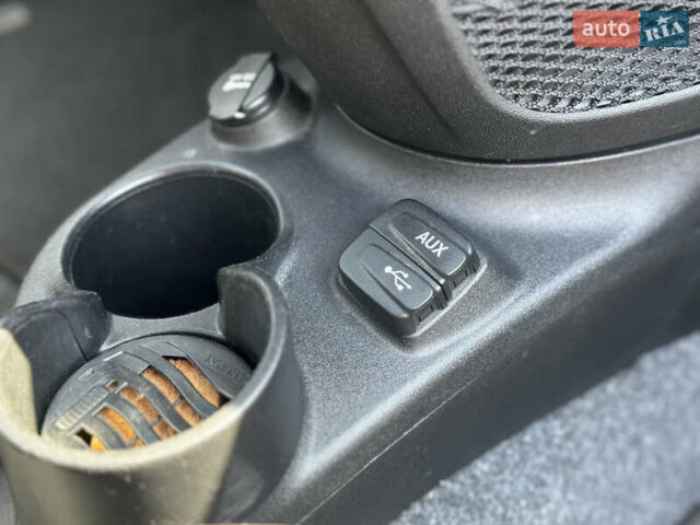 Белый Фиат 500e, объемом двигателя 0 л и пробегом 58 тыс. км за 8400 $, фото 33 на Automoto.ua