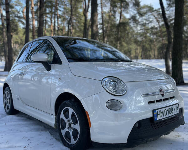 Білий Фіат 500e, об'ємом двигуна 0 л та пробігом 48 тис. км за 10200 $, фото 3 на Automoto.ua