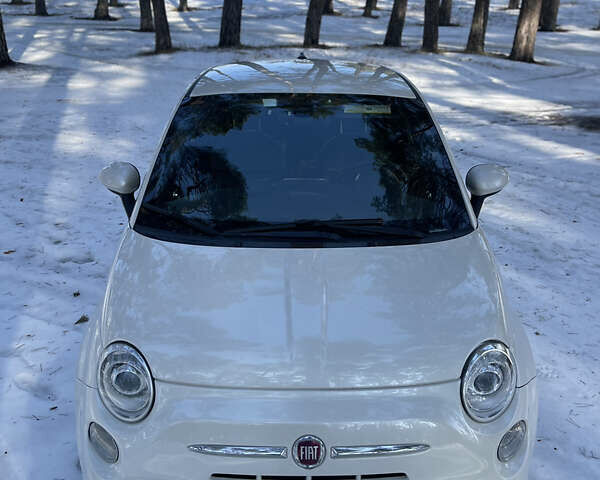Белый Фиат 500e, объемом двигателя 0 л и пробегом 48 тыс. км за 9990 $, фото 6 на Automoto.ua