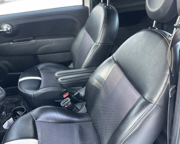 Белый Фиат 500e, объемом двигателя 0 л и пробегом 48 тыс. км за 9990 $, фото 22 на Automoto.ua