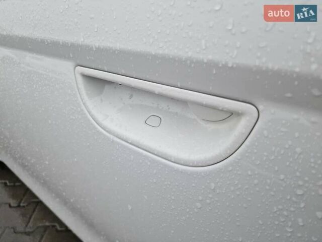 Белый Фиат 500e, объемом двигателя 0 л и пробегом 25 тыс. км за 14200 $, фото 25 на Automoto.ua