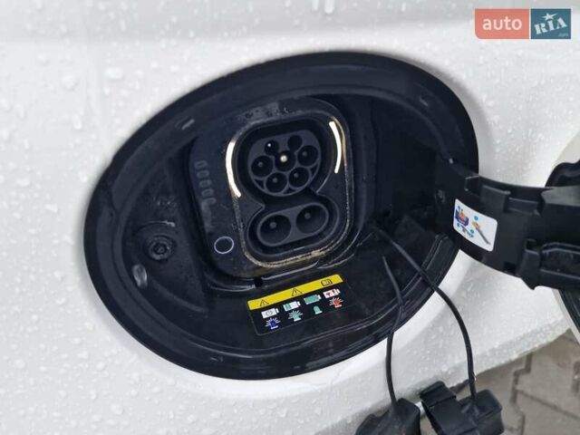 Белый Фиат 500e, объемом двигателя 0 л и пробегом 25 тыс. км за 14200 $, фото 18 на Automoto.ua