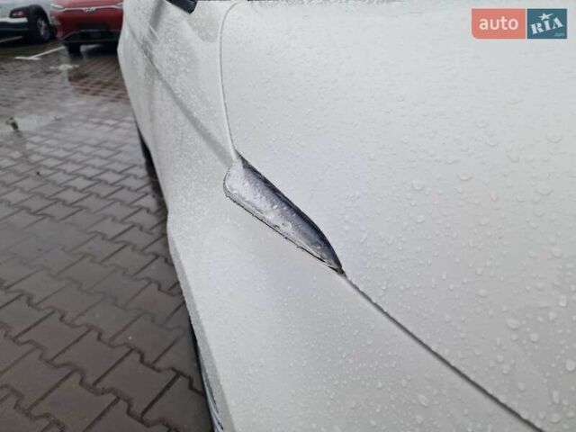 Белый Фиат 500e, объемом двигателя 0 л и пробегом 25 тыс. км за 14200 $, фото 13 на Automoto.ua