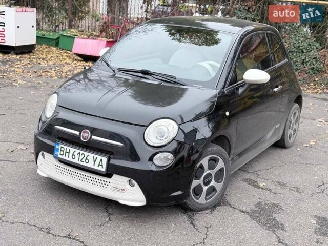 Черный Фиат 500e, объемом двигателя 0 л и пробегом 97 тыс. км за 5999 $, фото 2 на Automoto.ua