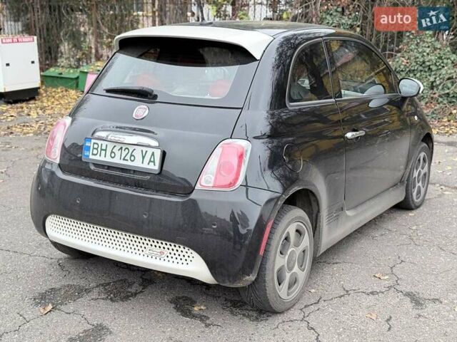 Черный Фиат 500e, объемом двигателя 0 л и пробегом 97 тыс. км за 5999 $, фото 6 на Automoto.ua