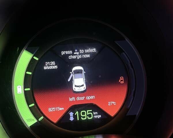 Черный Фиат 500e, объемом двигателя 0 л и пробегом 82 тыс. км за 6500 $, фото 18 на Automoto.ua