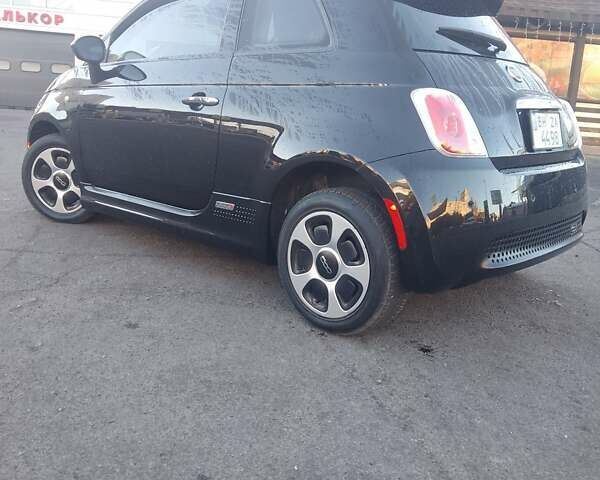 Чорний Фіат 500e, об'ємом двигуна 0 л та пробігом 111 тис. км за 7000 $, фото 3 на Automoto.ua