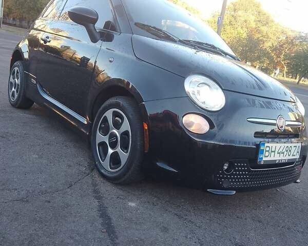 Чорний Фіат 500e, об'ємом двигуна 0 л та пробігом 111 тис. км за 7000 $, фото 5 на Automoto.ua
