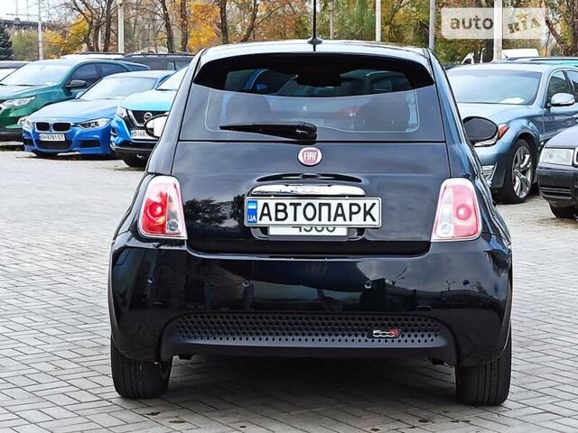 Чорний Фіат 500e, об'ємом двигуна 0 л та пробігом 79 тис. км за 7950 $, фото 6 на Automoto.ua