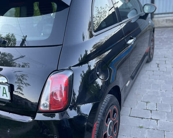Чорний Фіат 500e, об'ємом двигуна 0 л та пробігом 66 тис. км за 6800 $, фото 10 на Automoto.ua