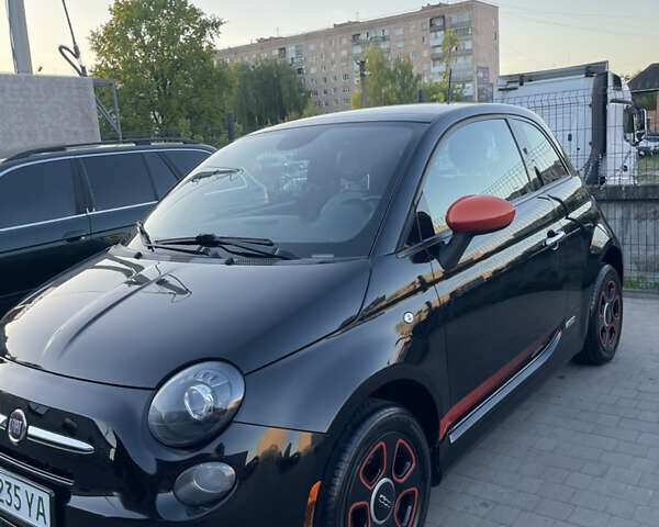 Чорний Фіат 500e, об'ємом двигуна 0 л та пробігом 66 тис. км за 6800 $, фото 2 на Automoto.ua