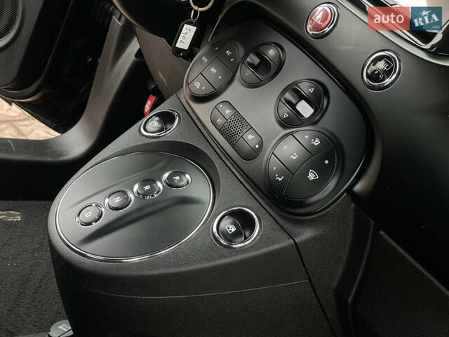 Черный Фиат 500e, объемом двигателя 0 л и пробегом 101 тыс. км за 6450 $, фото 19 на Automoto.ua