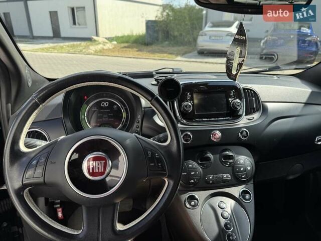 Черный Фиат 500e, объемом двигателя 0 л и пробегом 67 тыс. км за 8600 $, фото 13 на Automoto.ua