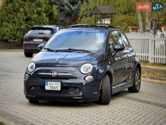 Фиат 500e 2017 в Одессе на Automoto.ua Черный Фиат 500e, объемом двигателя 0 л и пробегом 93 тыс. км за 10000 $, фото 1 на Automoto.ua
