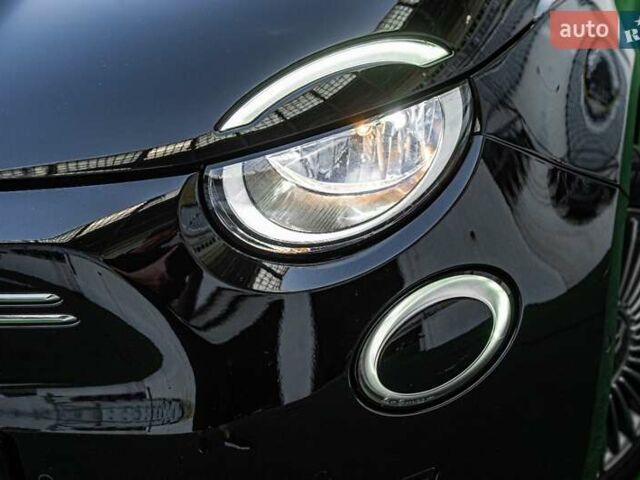 Черный Фиат 500e, объемом двигателя 0 л и пробегом 16 тыс. км за 16900 $, фото 7 на Automoto.ua