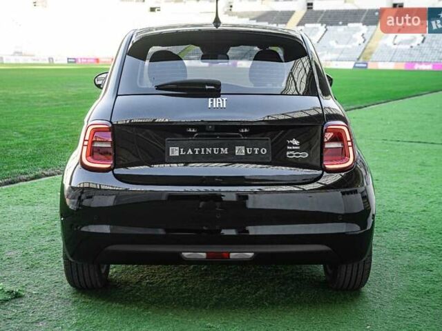 Чорний Фіат 500e, об'ємом двигуна 0 л та пробігом 16 тис. км за 16900 $, фото 39 на Automoto.ua