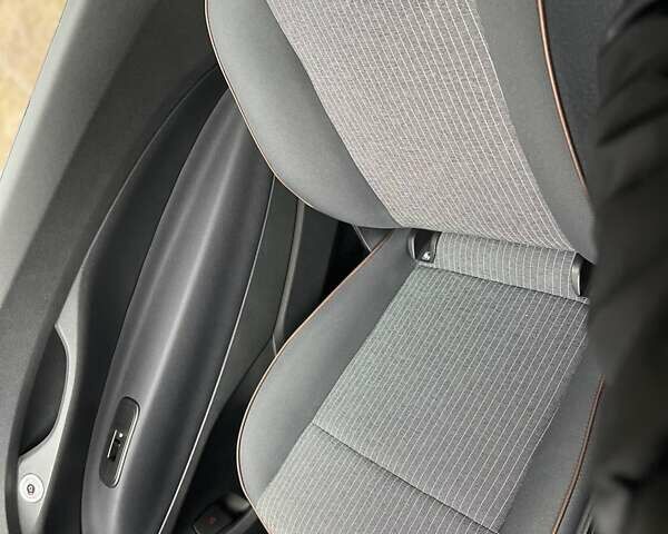 Черный Фиат 500e, объемом двигателя 0 л и пробегом 19 тыс. км за 14500 $, фото 19 на Automoto.ua