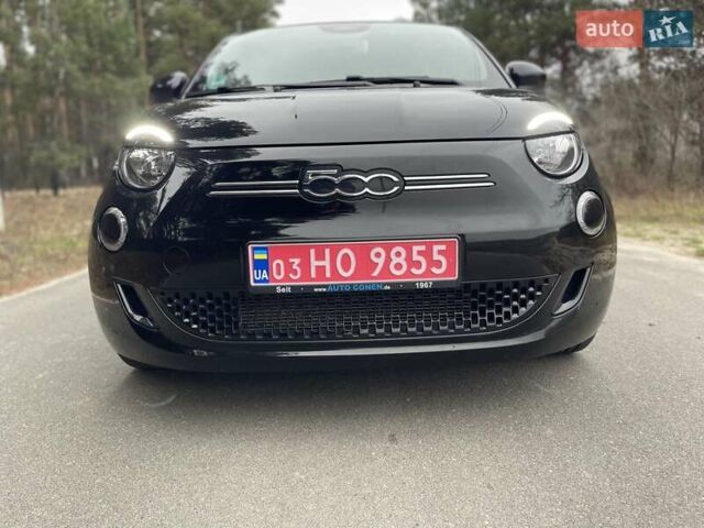 Черный Фиат 500e, объемом двигателя 0 л и пробегом 19 тыс. км за 14500 $, фото 14 на Automoto.ua