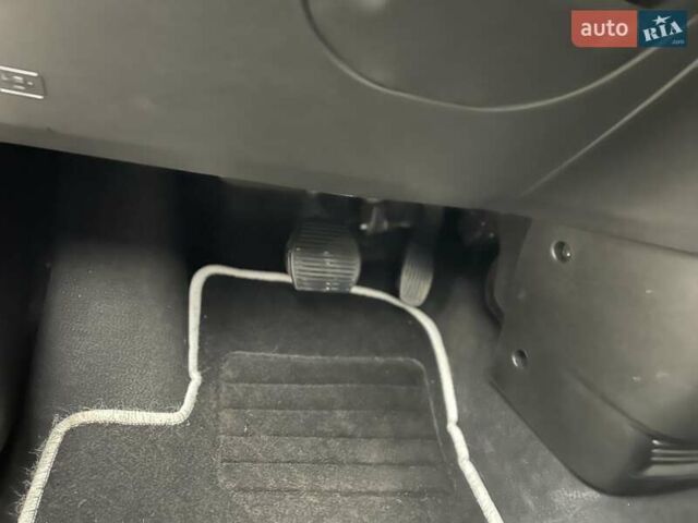 Черный Фиат 500e, объемом двигателя 0 л и пробегом 19 тыс. км за 14500 $, фото 23 на Automoto.ua