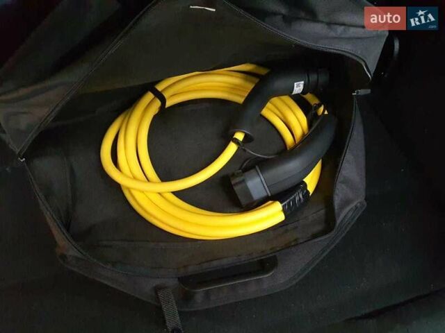 Черный Фиат 500e, объемом двигателя 0 л и пробегом 14 тыс. км за 16499 $, фото 43 на Automoto.ua