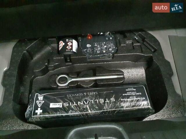 Черный Фиат 500e, объемом двигателя 0 л и пробегом 14 тыс. км за 16499 $, фото 44 на Automoto.ua