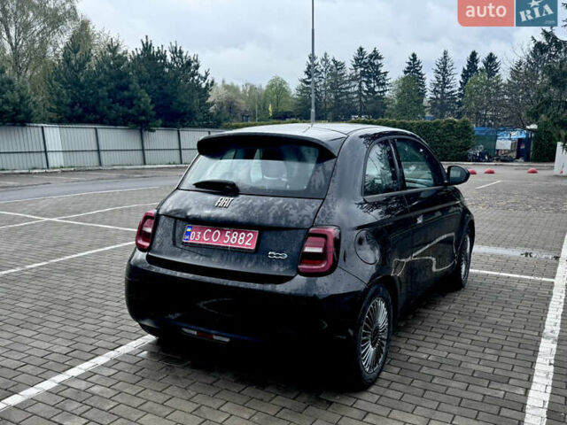 Черный Фиат 500e, объемом двигателя 0 л и пробегом 14 тыс. км за 16499 $, фото 7 на Automoto.ua