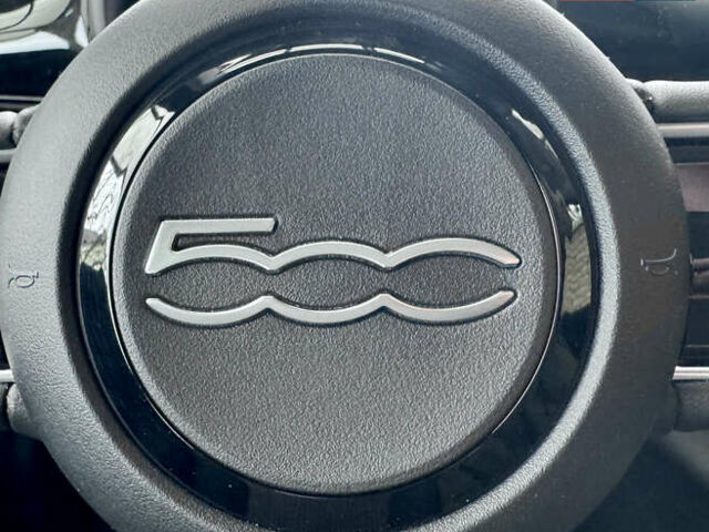 Черный Фиат 500e, объемом двигателя 0 л и пробегом 14 тыс. км за 16499 $, фото 29 на Automoto.ua