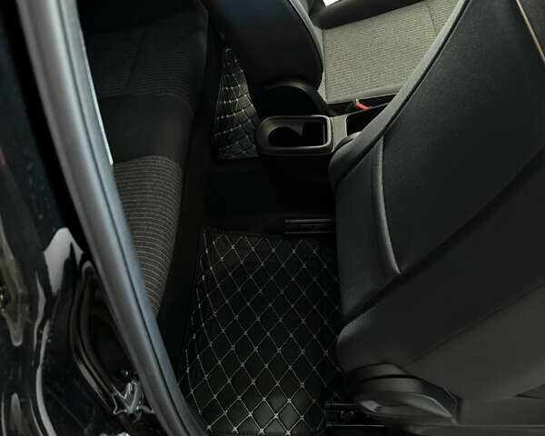 Черный Фиат 500e, объемом двигателя 0 л и пробегом 14 тыс. км за 16499 $, фото 38 на Automoto.ua