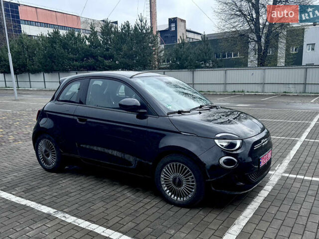 Черный Фиат 500e, объемом двигателя 0 л и пробегом 14 тыс. км за 16499 $, фото 9 на Automoto.ua
