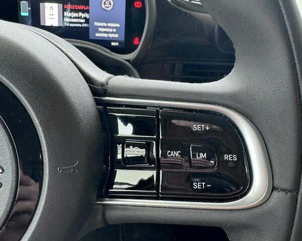 Черный Фиат 500e, объемом двигателя 0 л и пробегом 14 тыс. км за 16499 $, фото 15 на Automoto.ua