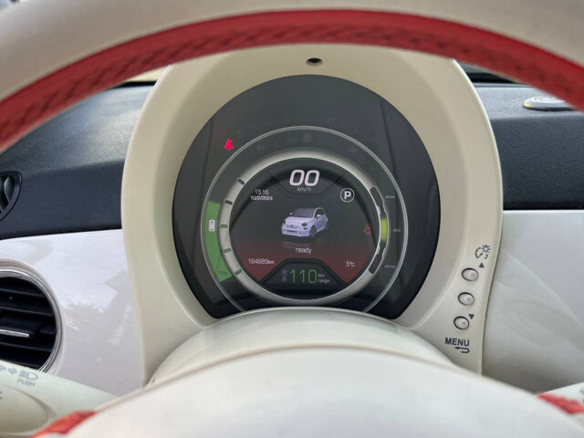 Красный Фиат 500e, объемом двигателя 24 л и пробегом 164 тыс. км за 6100 $, фото 11 на Automoto.ua