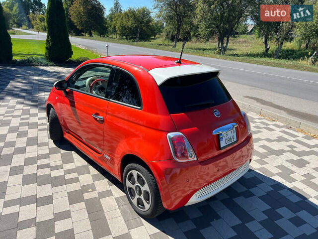 Красный Фиат 500e, объемом двигателя 0 л и пробегом 102 тыс. км за 5999 $, фото 4 на Automoto.ua