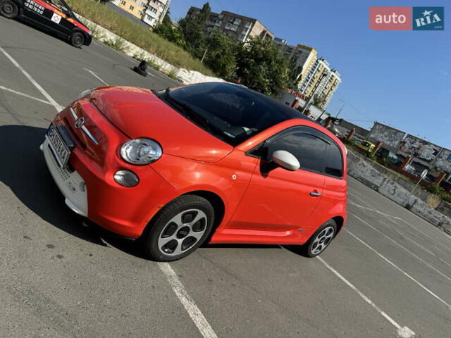Красный Фиат 500e, объемом двигателя 0 л и пробегом 76 тыс. км за 7199 $, фото 1 на Automoto.ua