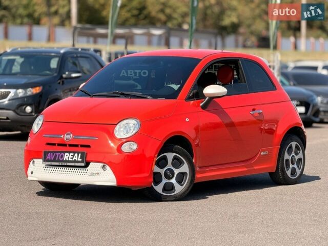 Красный Фиат 500e, объемом двигателя 0 л и пробегом 111 тыс. км за 6500 $, фото 1 на Automoto.ua