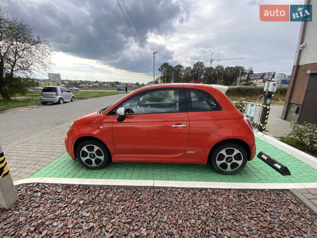 Красный Фиат 500e, объемом двигателя 0 л и пробегом 130 тыс. км за 4500 $, фото 2 на Automoto.ua