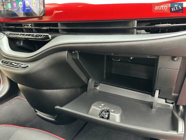 Красный Фиат 500e, объемом двигателя 0 л и пробегом 20 тыс. км за 15200 $, фото 53 на Automoto.ua