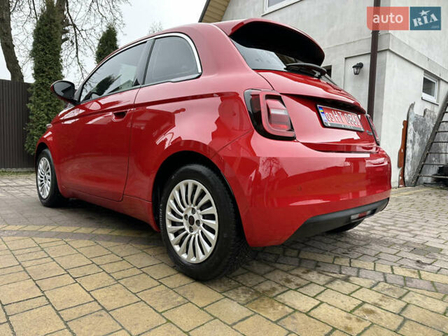 Красный Фиат 500e, объемом двигателя 0 л и пробегом 20 тыс. км за 15200 $, фото 2 на Automoto.ua