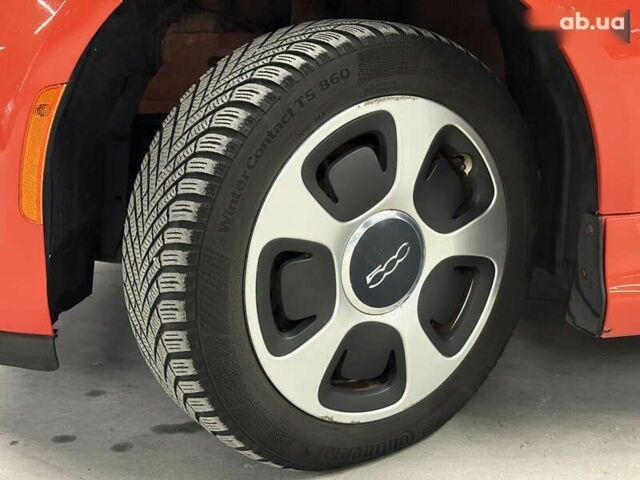 Фиат 500e, объемом двигателя 0 л и пробегом 79 тыс. км за 6800 $, фото 5 на Automoto.ua