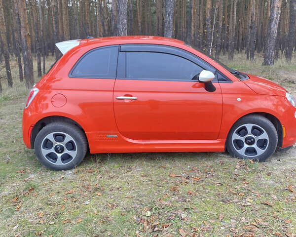 Фіат 500e, об'ємом двигуна 0 л та пробігом 83 тис. км за 8800 $, фото 2 на Automoto.ua